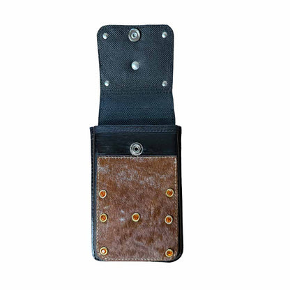 Funda de Piel Café con Pelo de Res y Remaches